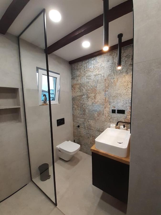 Apartments Dile Sukošan Екстериор снимка